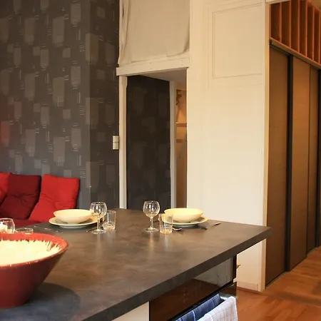 Appart' Sathonay Apartment *